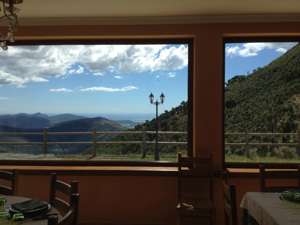 Agriturismo Collecammino Villa Lenola Eksteriør bilde