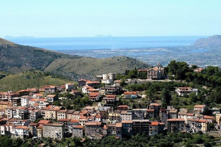 Agriturismo Collecammino Villa Lenola Eksteriør bilde